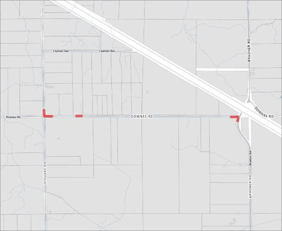 Single Lane, Alternating Traffic for Gas Installation on Downes Road
