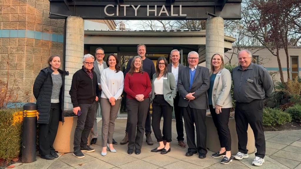 On Nov. 27, Mayor Siemens attended an agriculture roundtable at Pitt Meadows City Hall with mayors, councillors and staff from Pitt Meadows, Chilliwack, Langley Township, Maple Ridge, Mission, Richmond and Surrey.