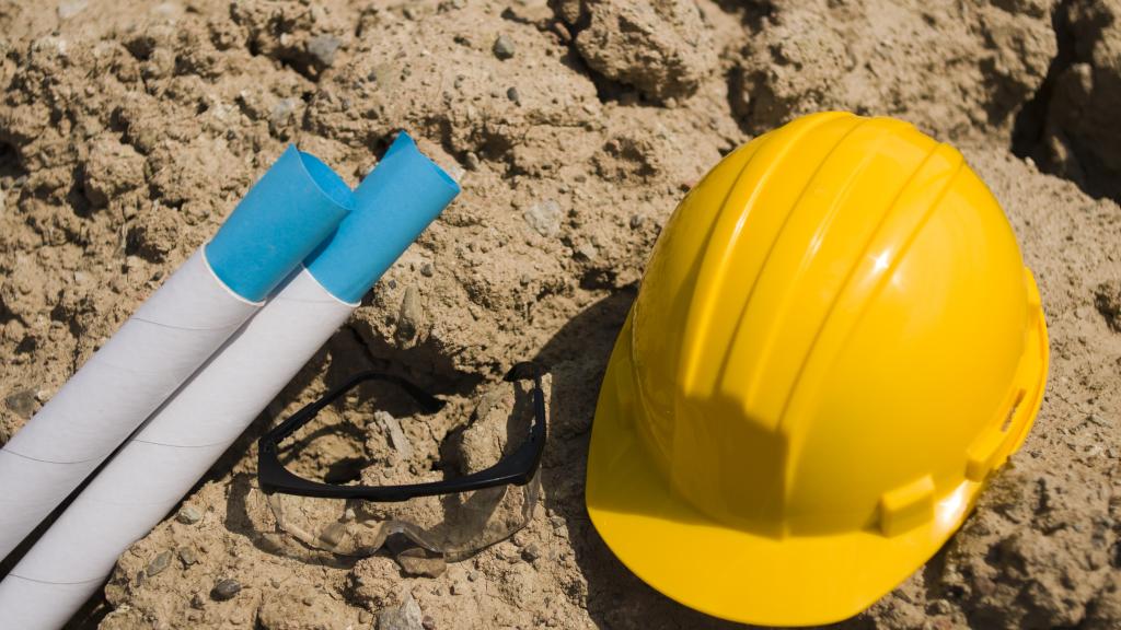 Construction hat